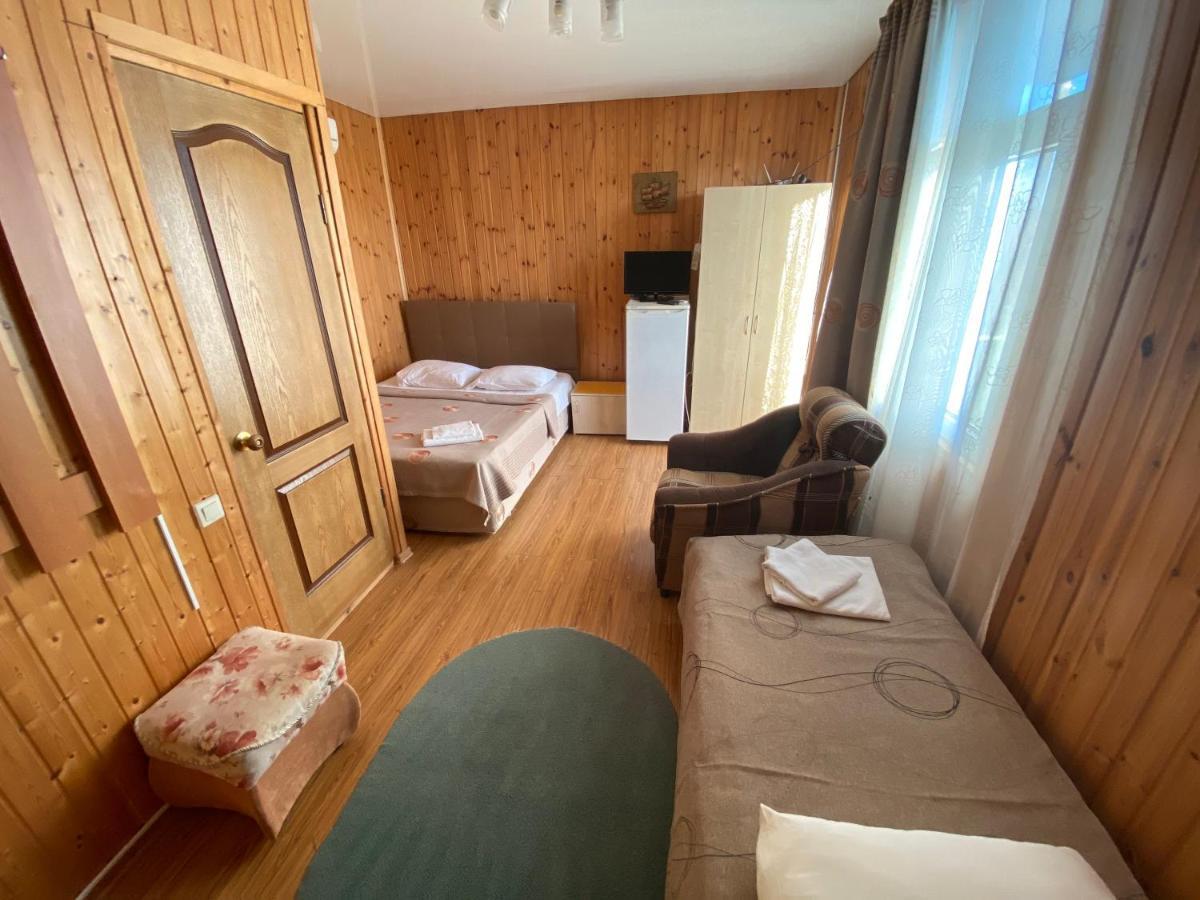 Primorie Guest House Gantiadi Extérieur photo